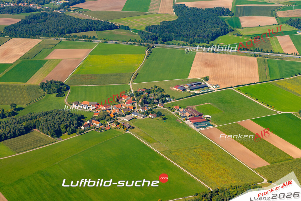 Luftaufnahme von Ziegendorf Petersaurach Bild- Das Luftbild wurde 2025 vom UL-Flugzeug heraus erstellt ( keine Drohne ) - Hochauflösende Luftaufnahme -Nicht vergleichbar mit Google Maps oder Satelittenbilder- Die Geschenkidee !Mit Lizenz und Bildrechte bestellbar