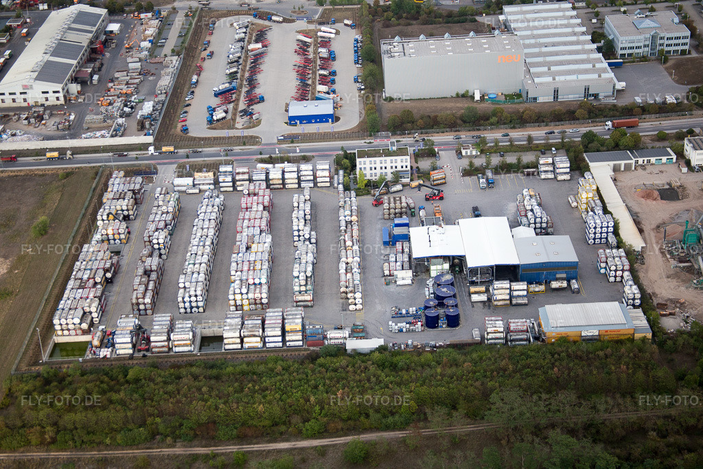 Luftbild: Worms, Industriegebiet Im Langgewan, Spedition Kube & Kubenz in Worms im Bundesland Rheinland-Pfalz in Deutschland. Foto: IMG_084289.jpg vom 02.09.2015 durch Werner Riehm/FLY-FOTO.de