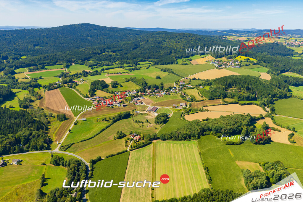 Luftaufnahme von Hannesried Tiefenbach Bild- Das Luftbild wurde 2025 vom UL-Flugzeug heraus erstellt ( keine Drohne ) - Hochauflösende Luftaufnahme -Nicht vergleichbar mit Google Maps oder Satelittenbilder- Die Geschenkidee !Mit Lizenz und Bildrechte bestellbar