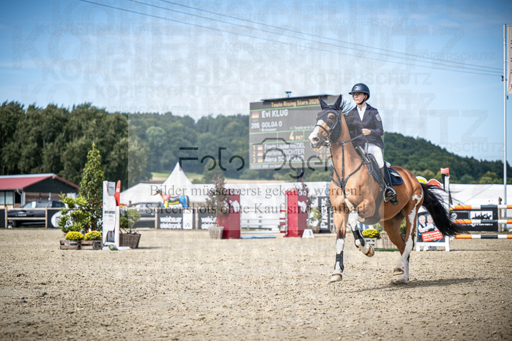 DOS_0346 | Entdecke hochwertige Reitturnierfotos von Foto Oger. Professionell, emotional und authentisch – jetzt Lieblingsmomente im Shop bestellen.Deutschlandweite Turnierfotografie. - Realisiert mit Pictrs.com