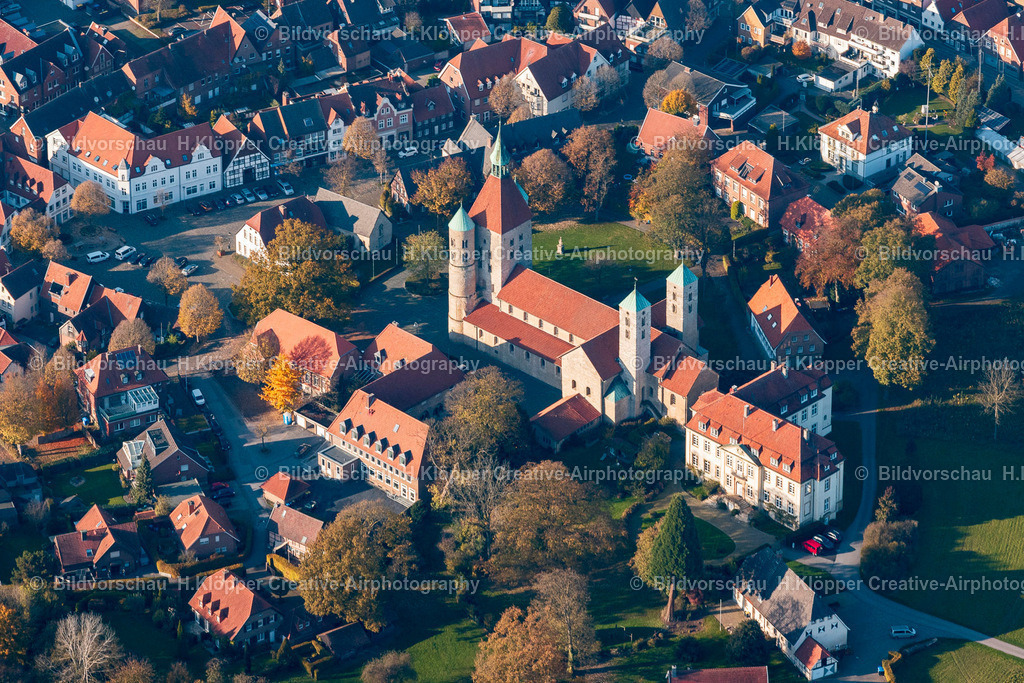 Luftbilder Freckenhorst-5394 | Luftbildfotografie Luftbilder Freckenhorst Stiftskirche St. Bonifatius - Realisiert mit Pictrs.com