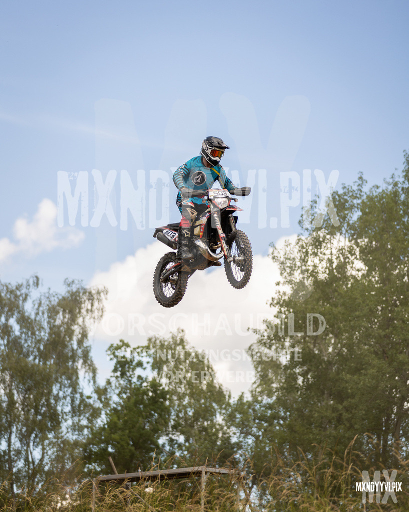 866A1261 | mxndyyvipix