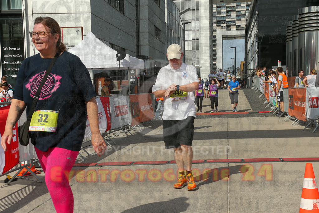 250920_1352_EX1_6973 | Sportfotografie im Rhein-Sieg Kreis, Köln, Bonn, NRW, Rheinland Pfalz, Hessen, etc. Unser Tätigkeitsfeld umfasst den Laufsport vom Volkslauf über den Marathon, Duathlon, Triathon bis zum Ultralauf wie Kölnpfad Ultra oder Schindertrail.