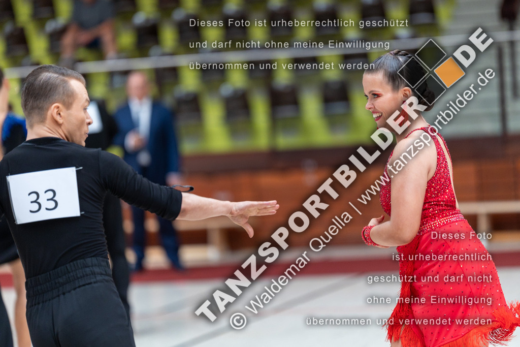 20240810-01293 | Hier finden Sie Tanz Bilder vom Latein und Standard Formationen tanzen. Sportbilder vom Tanzsport. Schöne Fotos und von Weltmeisterschaft, Europameisterschaft, Bundesliga, Regionalliga, Oberliga und Landesliga sowie von GOC Stuttgart, DanceComp, WM Bremen