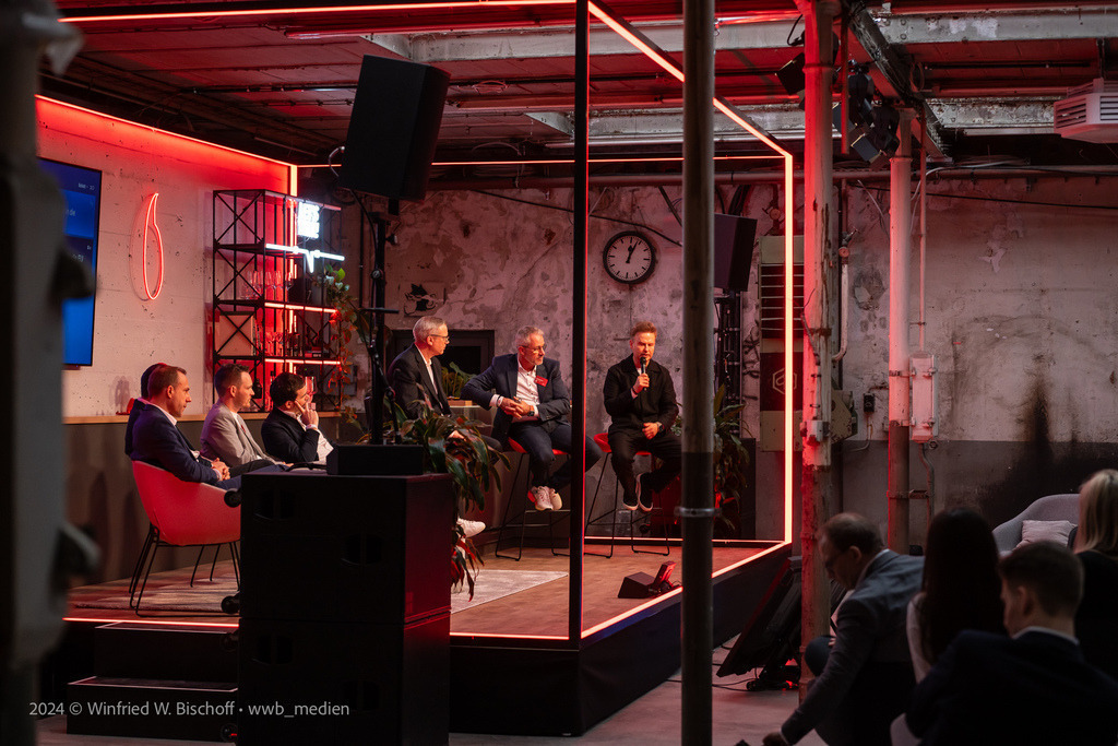 wwb_2213 | <Fotografie> <Video> <Film> <Winfried Bischoff> - Realisiert mit Pictrs.com