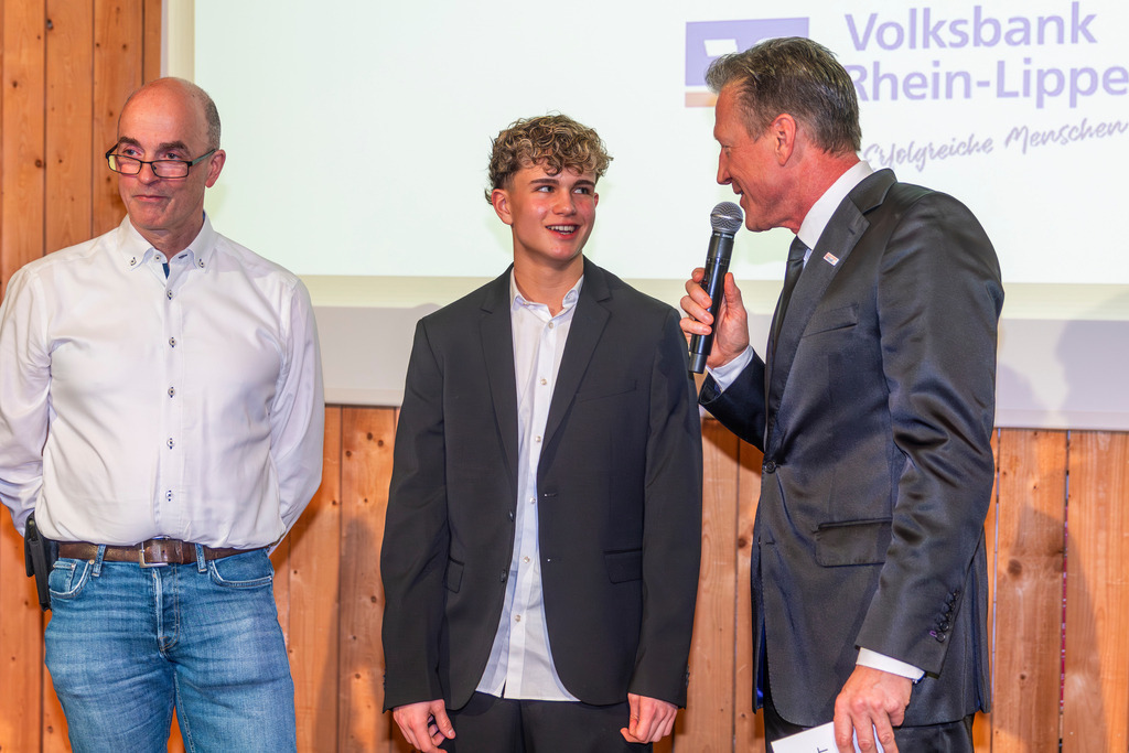 top-top.de 260306-069 | Foto, Video, Fotografie, Videografie, Fotobox, DJ, Discjockey, Musik, Musikbox, Veranstaltung, Photobooth, Amazon, Ebay, Buchtipp, Bestseller, Autor, Verlag, Buch, Wesel, Hamminkeln, NRW, Dinslaken, Rees, Drohne, Hochzeit, Party, Fotobox, Wesel, Fotograf