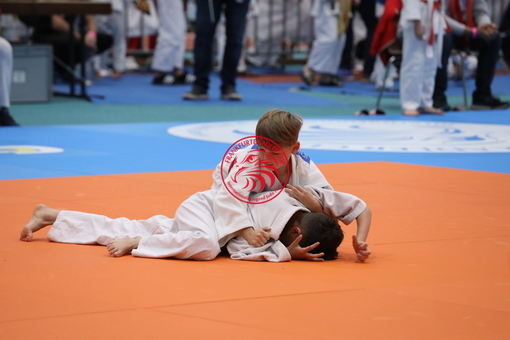 1J7A3154 | Fotos vom Adler Cup - Pictures from Adler Cup

Hier findet Ihr alle Eindrücke und großen Momente der Adler Cup Wochenenden. Here you will find all impressions and great moments of the Adler Cup weekends. - Realisiert mit Pictrs.com