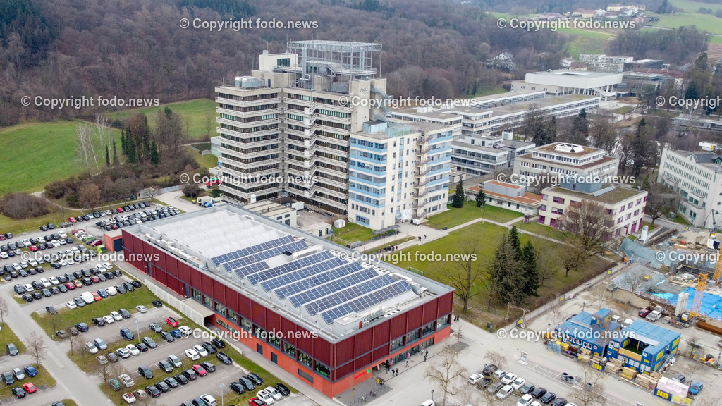 JKU Linz_ LIT_ Baustelle House of Schools_ 19.01.2023-7 | 19.01.2023, Johannes Kepler Universitaet Linz, AUT, JKU Gelaende, im Bild LIT (PV Anlage, Photovoltaik), House of Schools (Baustelle)