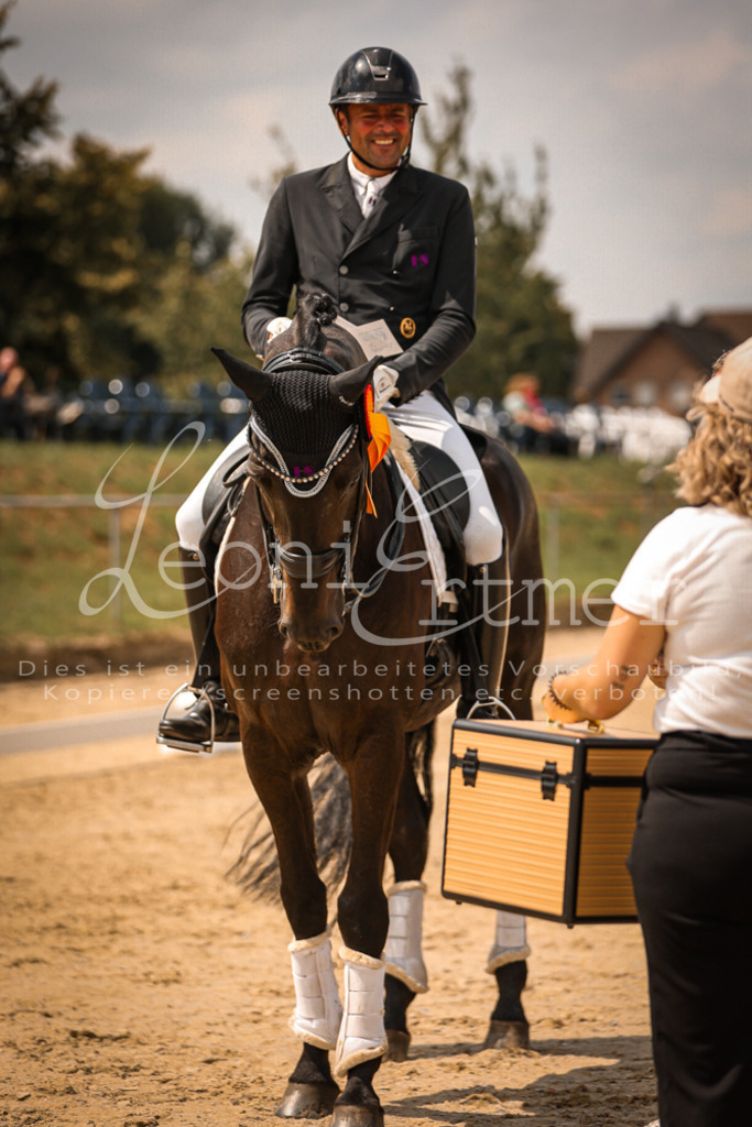 19.FrDrS00595 | Leoni Ertmer Photography - Realisiert mit Pictrs.com