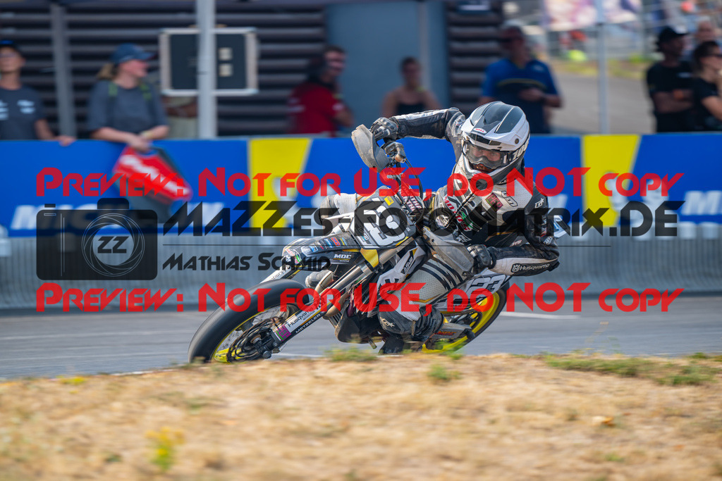 MaZZes-Fotomatrix-20260816-619221 | S2