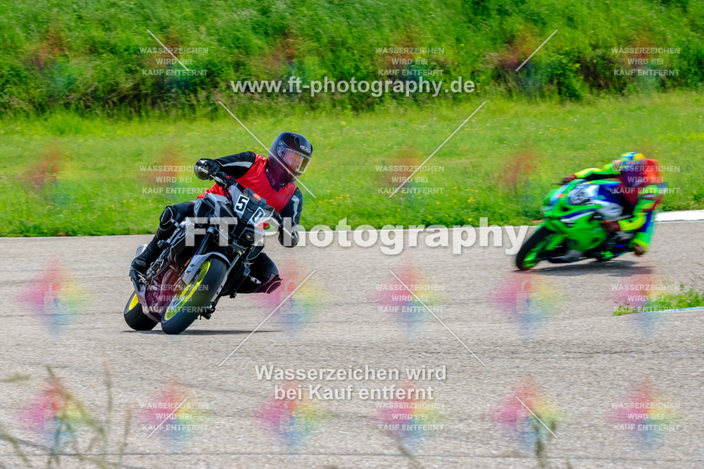 MotoTeam-9904 | Hier findet Ihr Bilder von Touristenfahrten auf der Nürburgring Nordschleife oder von anderen Veranstaltungen die ich besucht habe. Viel Spass beim Durch Schauen 