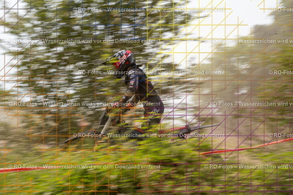 Niederwürzbach 3 Lauf-515 | Sportfotografie von RO-Fotos: Motorsport, Motocross, Enduro, Laufveranstaltungen und Triathlon. Professionelle Fotos von Sportlern und Events. - Realisiert mit Pictrs.com