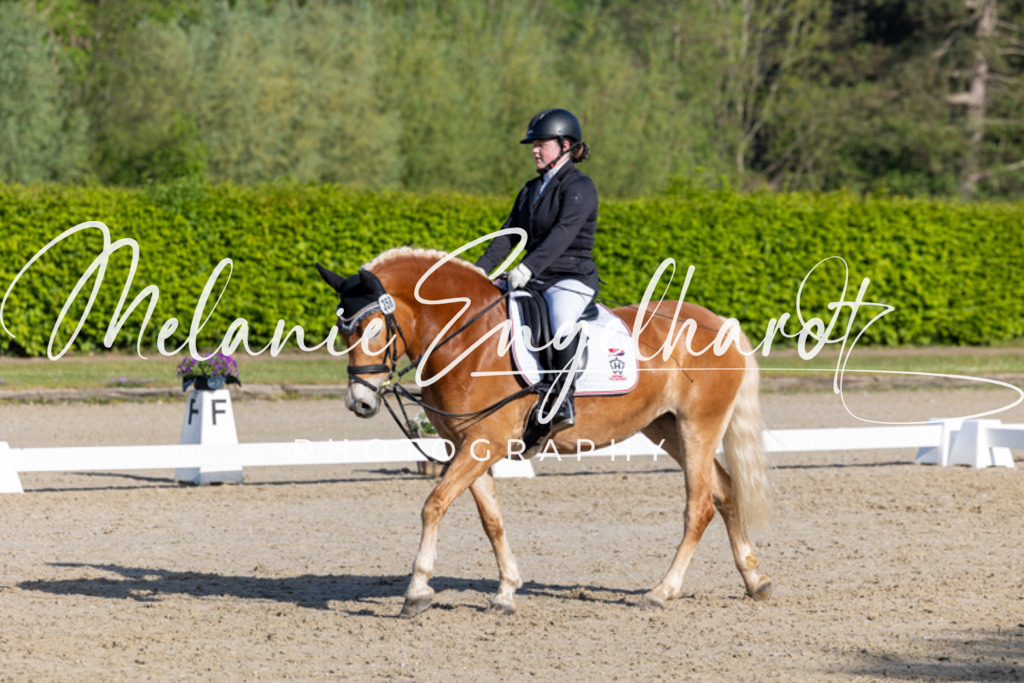 7I8A2139 | melanie-engelhardt-photography - Realisiert mit Pictrs.com