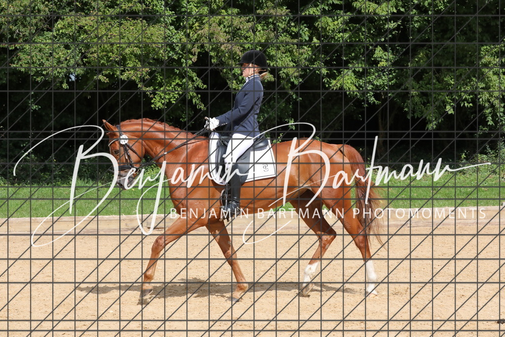 AZ2A2340 | Benjamin Bartmann Photomoments