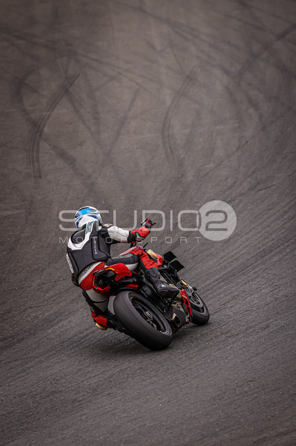 0290-250910-OSL-049_290 | Deine Full-Service-Agentur für ✔️Videoproduktionen und ✔️Motorsportfotografie Jetzt Angebot anfragen!