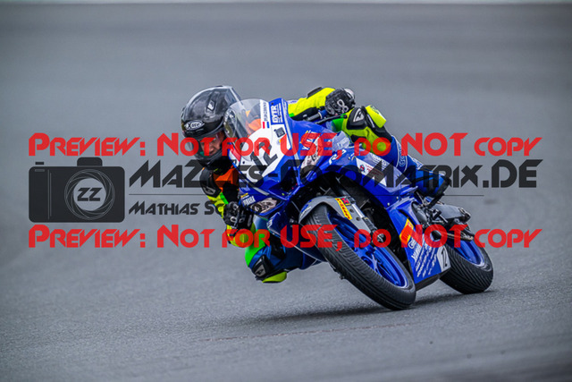 MaZZes_FotoMatrix_220521_1080 | Fotograf Mathias Schmid
Sportfotograf,
Eventfotograf,
Hochzeitsfotograf,
Portraitfotograf