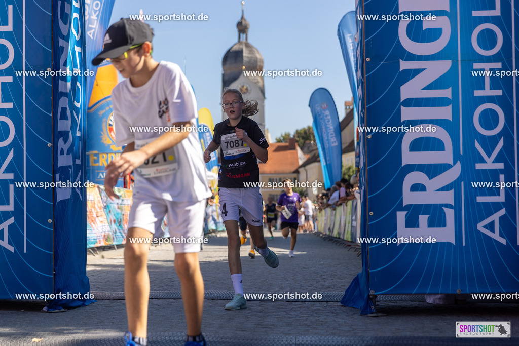 VJ__3442 | Stadtlauf Erding 2025 #stadtlauferding #erdingstadtlauf #stadtlauf_erding #laufmotivation #trisporterding #yourpictrs #sportshot_your_pictrs