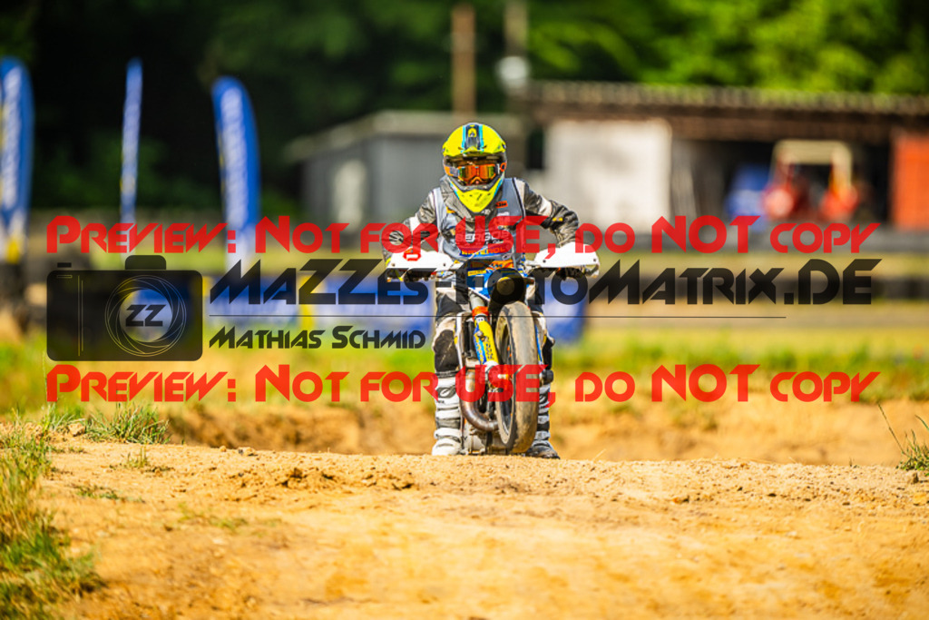 MaZZes_FotoMatrix_230701_7151 | ROOKIES