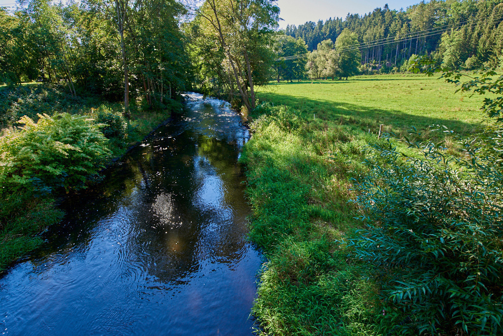 Im Tal der Göltzsch 01 | Bedeutsame Landschaften Deutschlands - Realisiert mit Pictrs.com