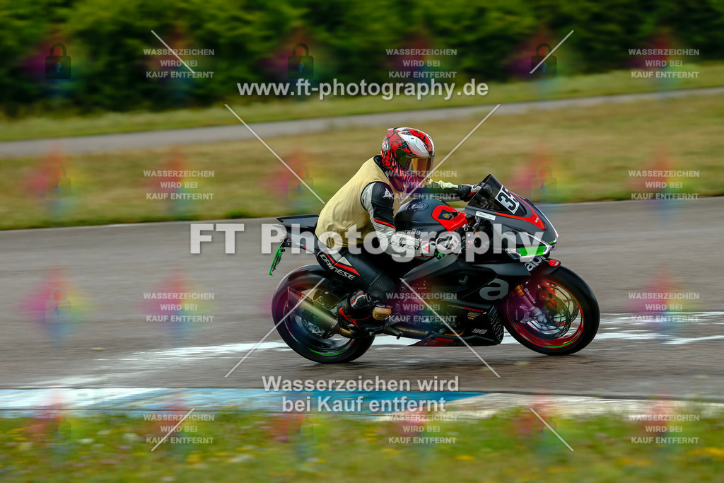 Chambley Juli-1613 | Hier findet Ihr Bilder von Touristenfahrten auf der Nürburgring Nordschleife oder von anderen Veranstaltungen die ich besucht habe. Viel Spass beim Durch Schauen 