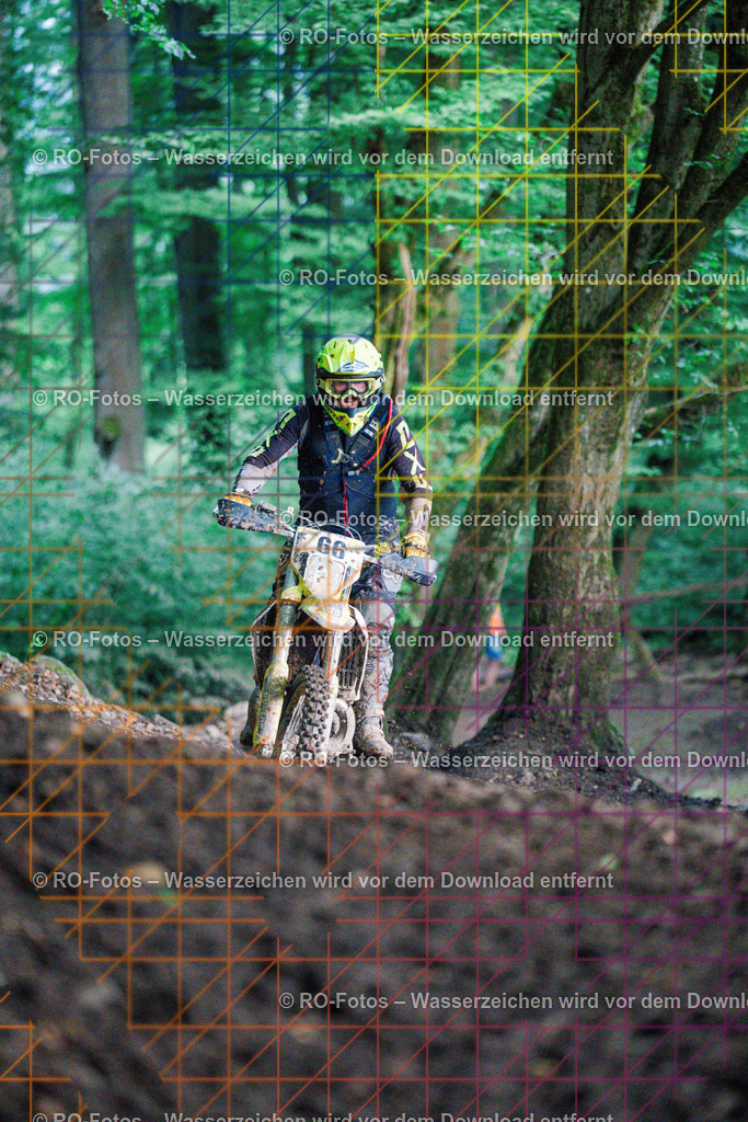 4 Lauf Schlüchtern IGE 2026-447 | Sportfotografie von RO-Fotos: Motorsport, Motocross, Enduro, Laufveranstaltungen und Triathlon. Professionelle Fotos von Sportlern und Events. - Realisiert mit Pictrs.com