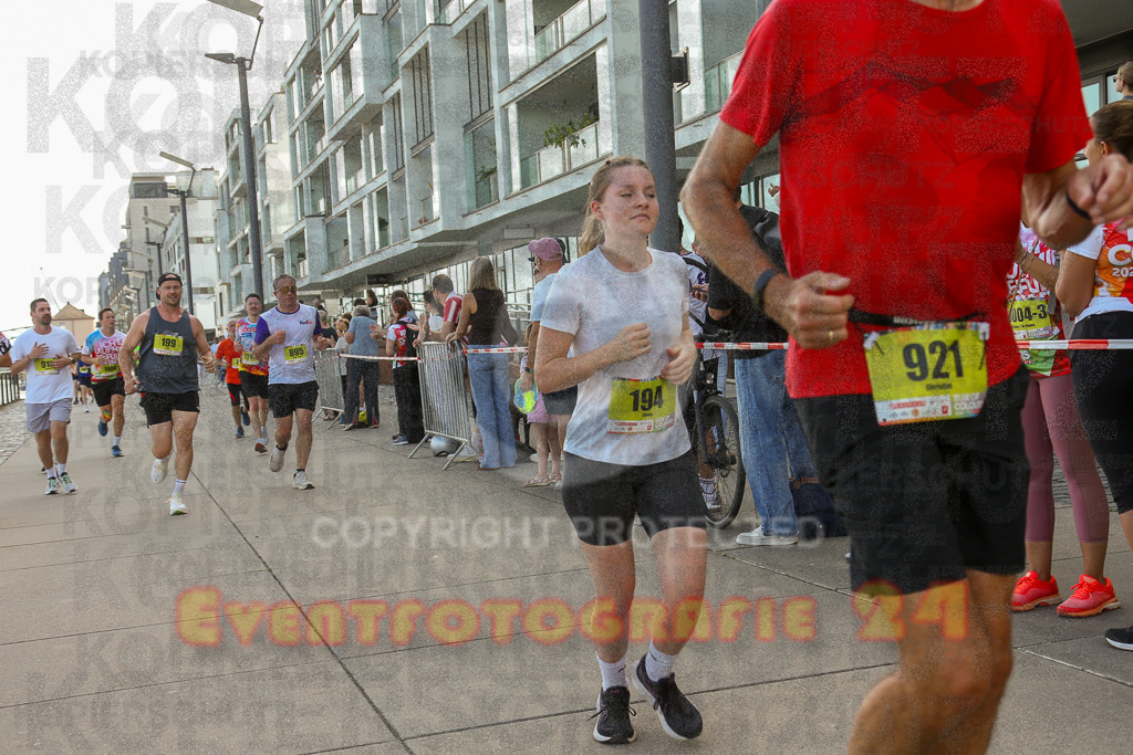 250920_1449_EX1_7715 | Sportfotografie im Rhein-Sieg Kreis, Köln, Bonn, NRW, Rheinland Pfalz, Hessen, etc. Unser Tätigkeitsfeld umfasst den Laufsport vom Volkslauf über den Marathon, Duathlon, Triathon bis zum Ultralauf wie Kölnpfad Ultra oder Schindertrail.