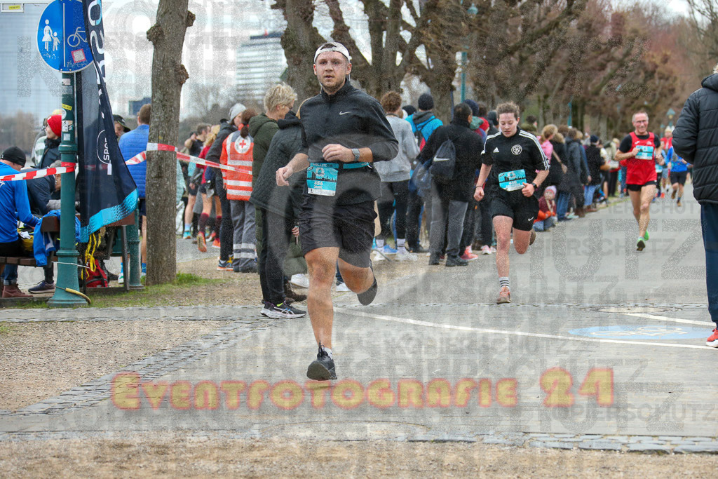 231231_1204_EX1_5455 | Sportfotografie im Rhein-Sieg Kreis, Köln, Bonn, NRW, Rheinland Pfalz, Hessen, etc. Unser Tätigkeitsfeld umfasst den Laufsport vom Volkslauf über den Marathon, Duathlon, Triathon bis zum Ultralauf wie Kölnpfad Ultra oder Schindertrail.