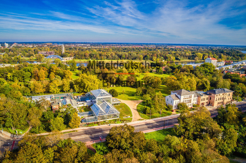 Luftbild Magdeburg Gruson-Gewächshäuser Gesellschaftshaus Lennepark-0024 | Luftbild Magdeburg Gruson-Gewächshäuser Lennepark und Gesellschaftshaus - Realisiert mit Pictrs.com