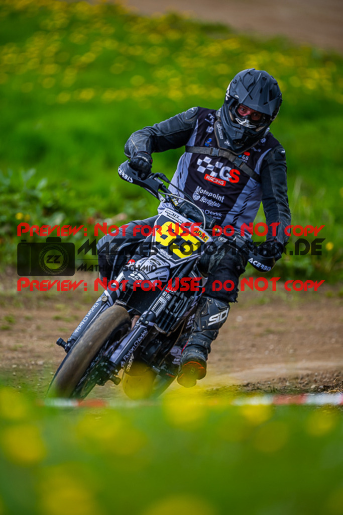 MaZZes_FotoMatrix_230506_0899 | S2