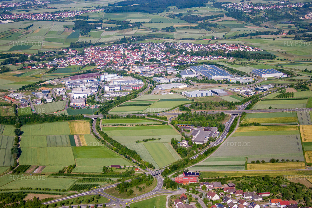 Luftbild: Ortsansicht von Osten im Ortsteil Gültstein in Herrenberg im Bundesland Baden-Württemberg in Deutschland. Foto: IMG_67745.jpg vom 09.06.2014 durch Werner Riehm/FLY-FOTO.de