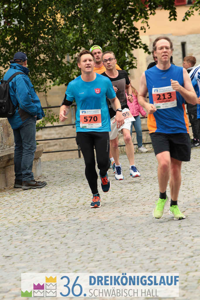 VR Bank Hauptlauf 10km | 3königslauf 2022 VR Bank Hauptlauf - Realisiert mit Pictrs.com