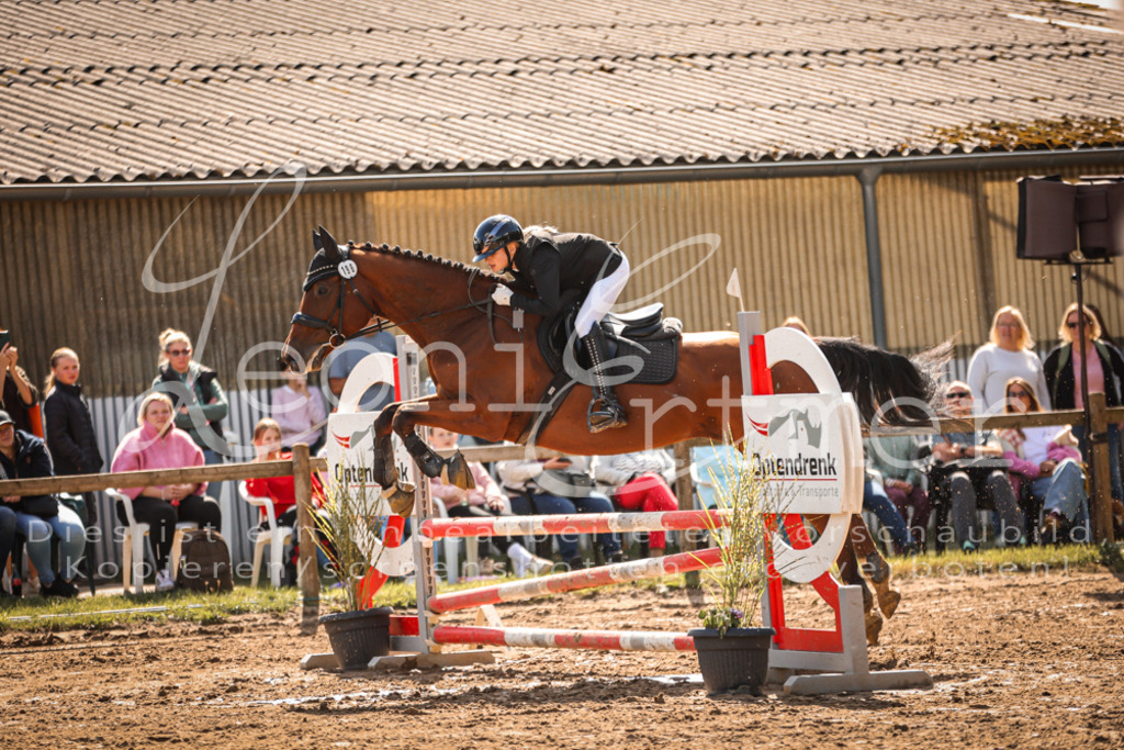 06.SoSpE00052 | Leoni Ertmer Photography - Realisiert mit Pictrs.com