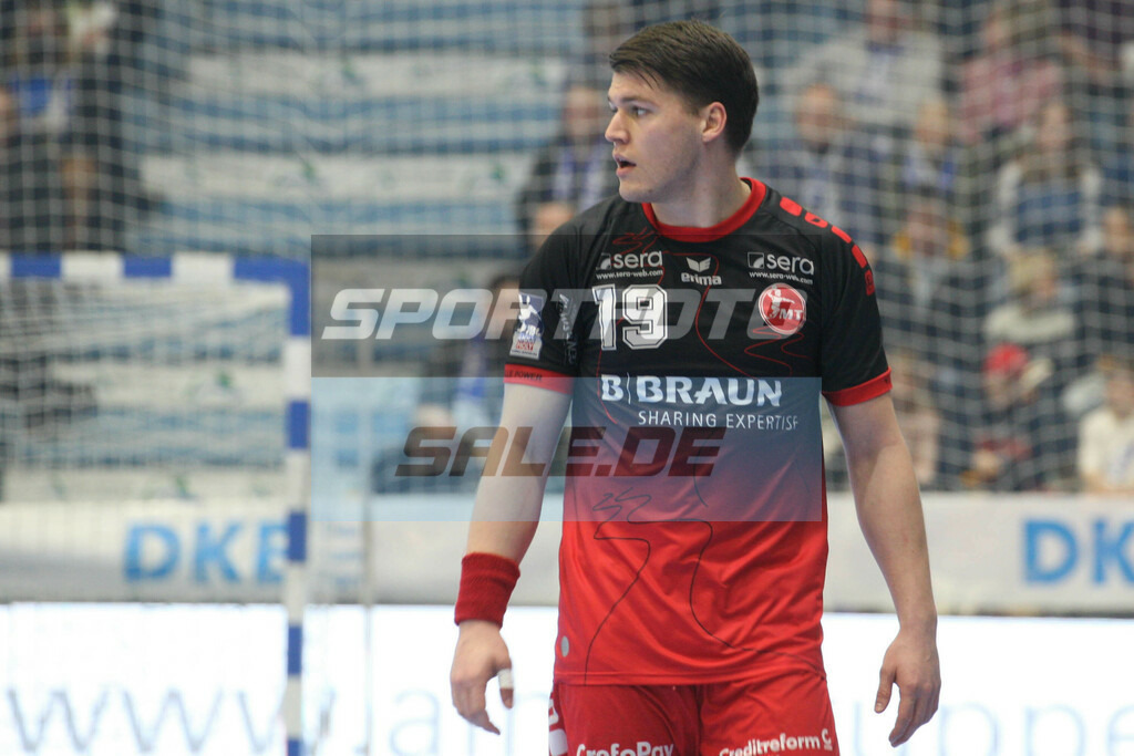 VFL Gummersbach - MT Melsungen | Elvar Örn Jonsson - © Sportfoto-Sale (MK) - Realisiert mit Pictrs.com