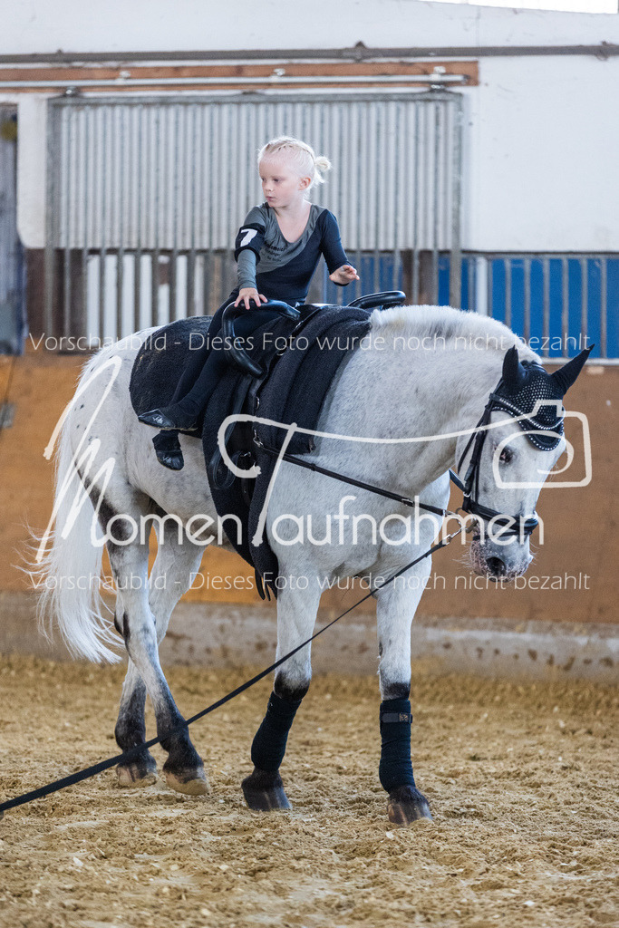 SS-Mini-026 | MomenTaufnahmen Pferdesportfotos