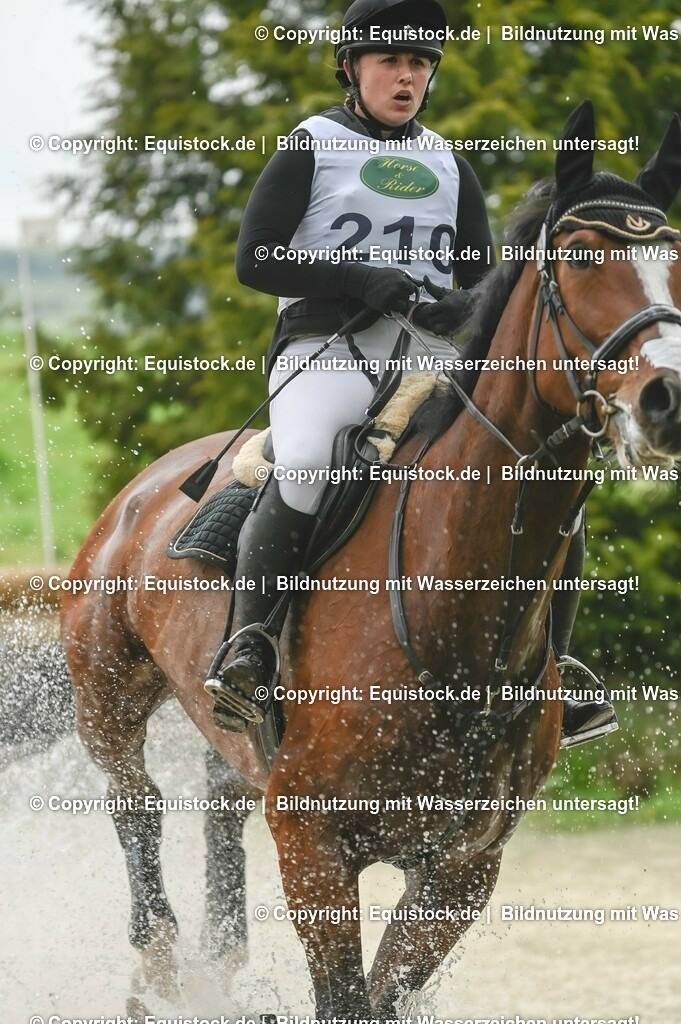 20230513_CCI2_Section2_Gelände_0053 | equistock