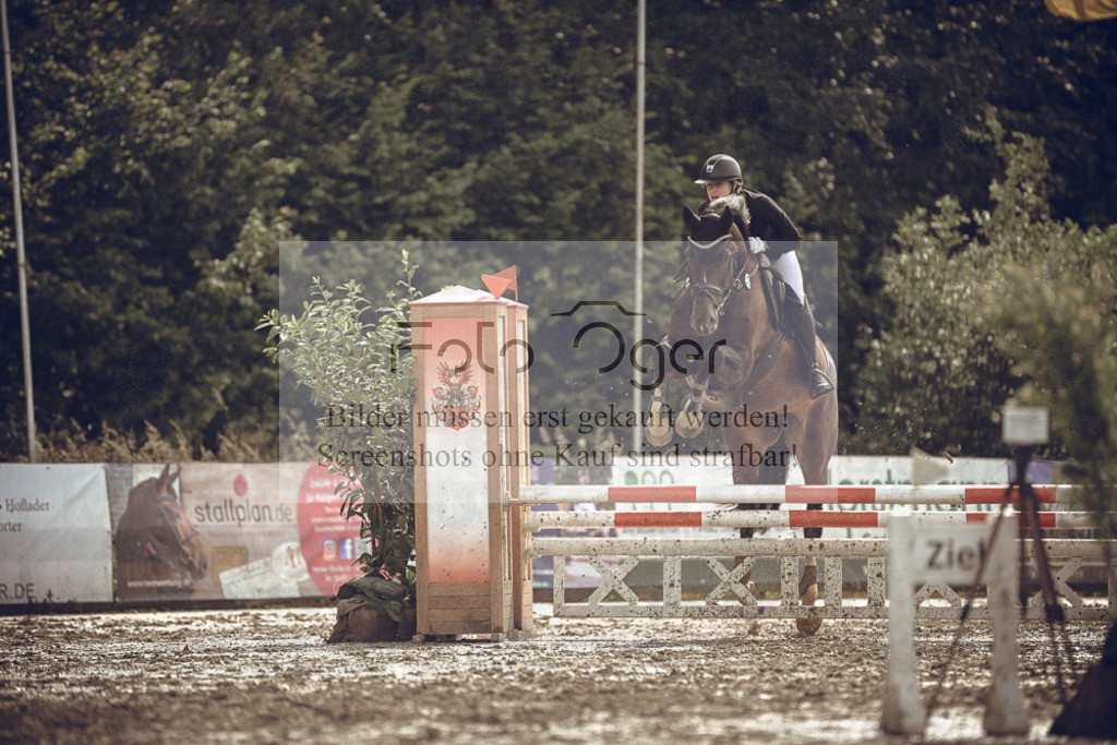 20240531-DOS_8635 | Entdecke hochwertige Reitturnierfotos von Foto Oger. Professionell, emotional und authentisch – jetzt Lieblingsmomente im Shop bestellen.Deutschlandweite Turnierfotografie. - Realized with Pictrs.com