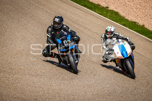 0004-250918SR-001_4 | Deine Full-Service-Agentur für ✔️Videoproduktionen und ✔️Motorsportfotografie Jetzt Angebot anfragen!