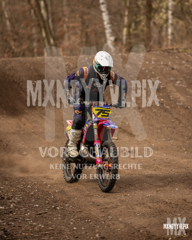 866A0220 | mxndyyvipix