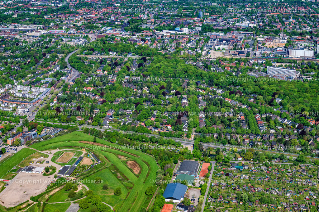 Hamburg_Marienthal_ELS_3569010525 | HAMBURG 01.05.2025 Siedlungsgebiet und Infrastruktur " Marienthal " an der Straße Nöpps in Hamburg, Deutschland. // The district " Marienthal " on street Noepps in Hamburg, Germany. Foto: Martin Elsen