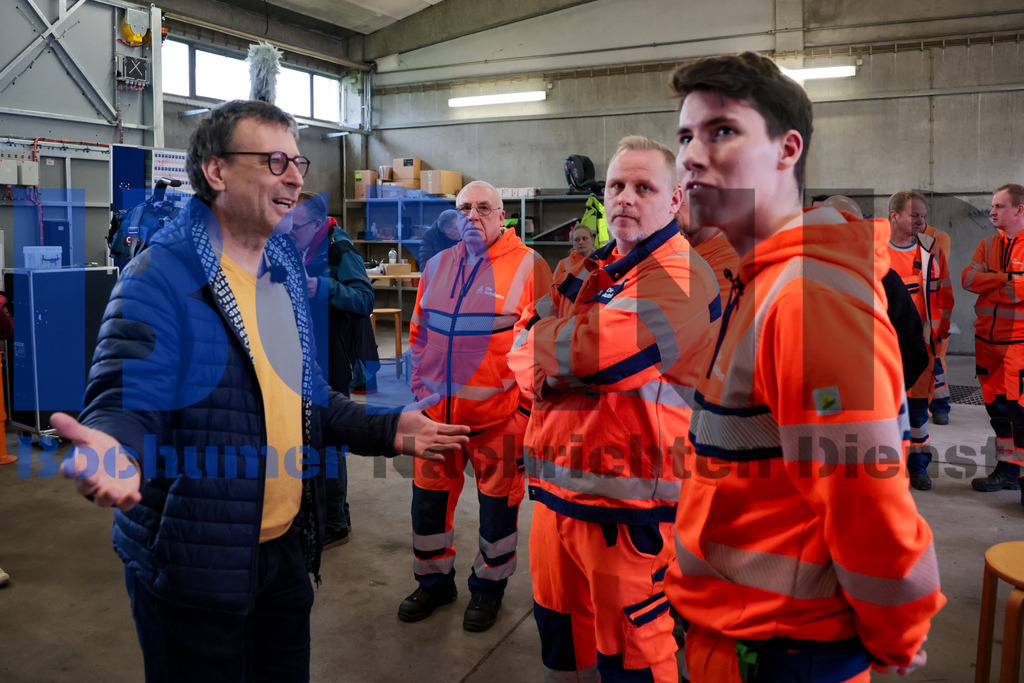 Sicherheitsparcours bei der Autobahn GmbH des Bundes {date} -  | {headline}



(Foto: Sebastian Sendlak / BOND)

 - Realisiert mit Pictrs.com
