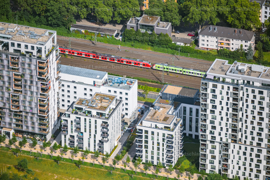 4049610 | moderne Büro-und Wohnhäuser am Berty-Albrecht-Park, Düsseldorf