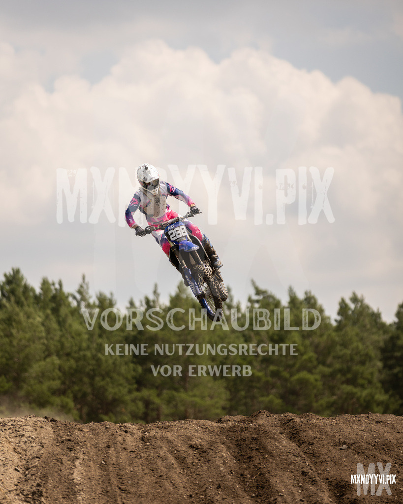 866A1747 | mxndyyvipix