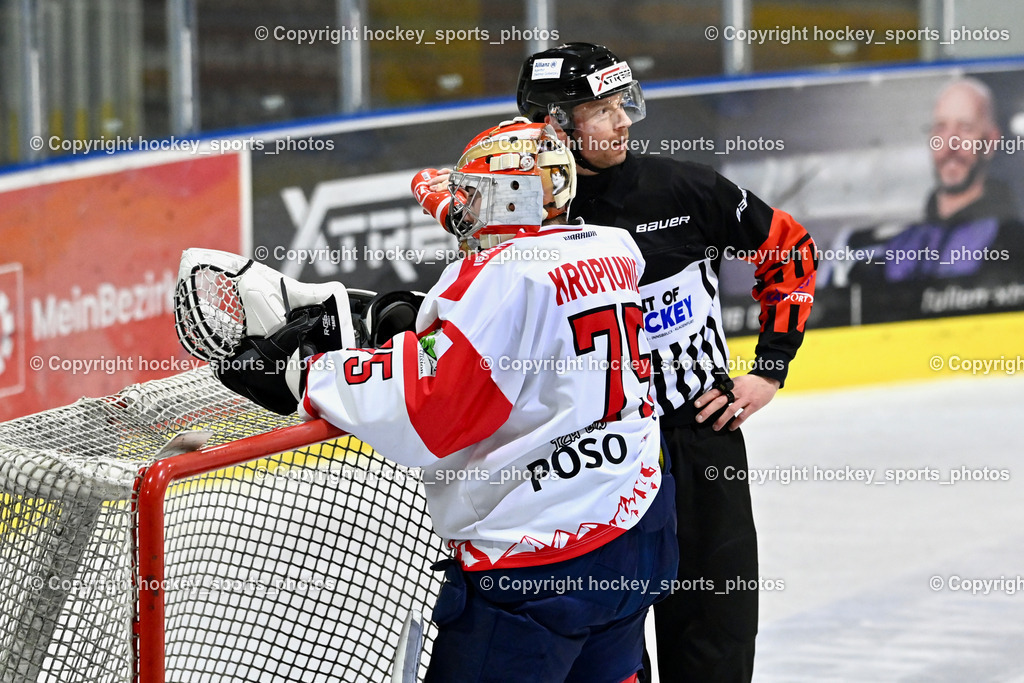 ESC Steindorf vs. ESV Ferlach  | #75 Kropiunig Ralf ESV Ferlach, OREL Stephan Referee, ESC Steindorf vs. ESV Ferlach , ESC Steindorf vs. ESV Ferlach  am 15.02.2026 in Steindorf (Ossiachersee Halle), Austria, (Photo by Bernd Stefan)