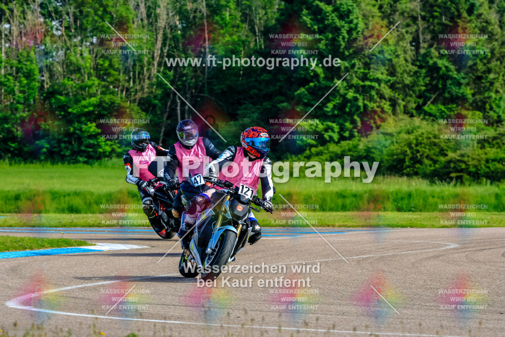 MotoTeam-8364 | Hier findet Ihr Bilder von Touristenfahrten auf der Nürburgring Nordschleife oder von anderen Veranstaltungen die ich besucht habe. Viel Spass beim Durch Schauen 