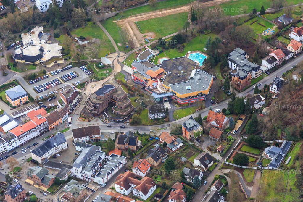 Südpfalz Therme http://www.suedpfalz-therme.de/ | Luftbild: Südpfalz Therme http://www.suedpfalz-therme.de/ in Bad Bergzabern im Bundesland Rheinland-Pfalz in Deutschland. Foto: IMG_085725.jpg vom 08.01.2016 durch Werner Riehm/FLY-FOTO.de - Realisiert mit Pictrs.com