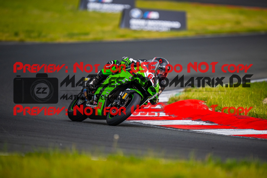 MaZZes_FotoMatrix_220521_1831 | Fotograf Mathias Schmid
Sportfotograf,
Eventfotograf,
Hochzeitsfotograf,
Portraitfotograf