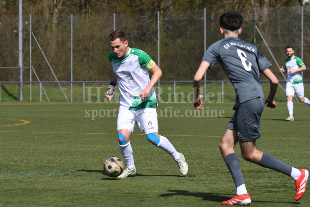 SpVgg GW Deggendorf : SV Hofkirchen | Matthias Schaefer (SpVgg GW Deggendorf #18) - Realisiert mit Pictrs.com