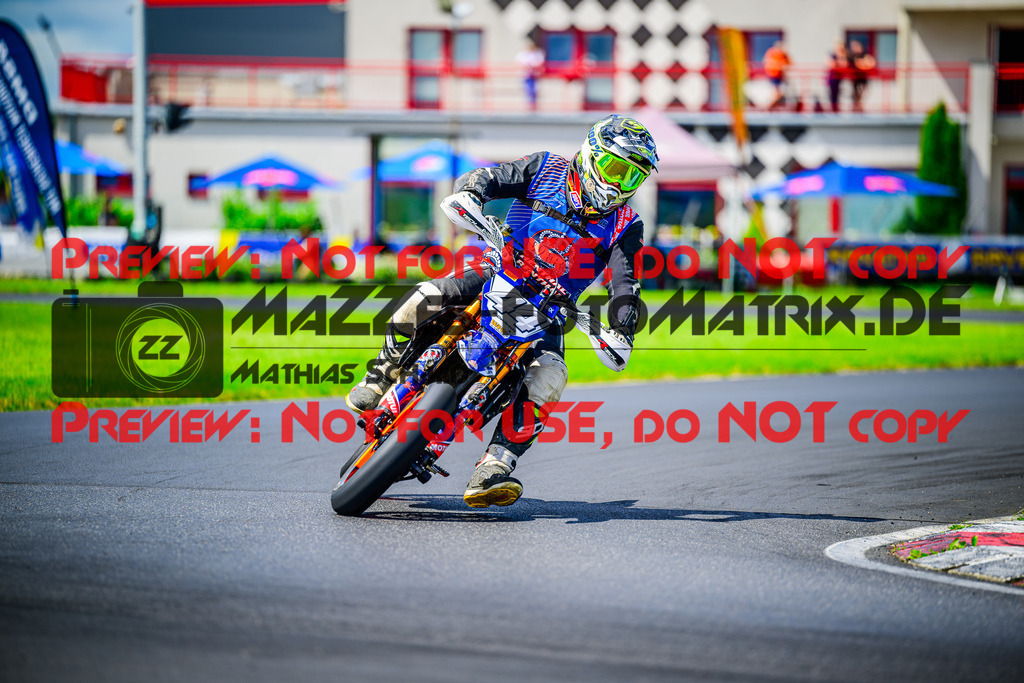 MaZZes_FotoMatrix_240713_6021986_6186 | UE40