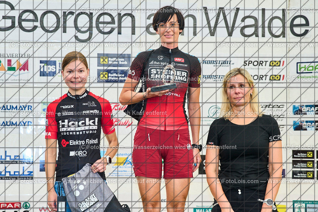 ALP7864_GRANITBEISSER_Siegerehrung_Small | (C)FotoLois.com, Alois Spandl, 28. GRANITBEISSER Mountainbike-Marathon in St. Georgen am Walde, Sa 3. Sept. 2022.