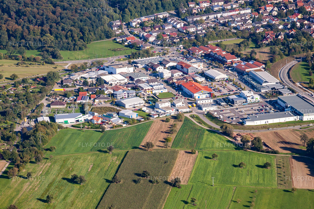 Luftbild: Gewerbegebiet Hertzstr im Ortsteil Langensteinbach in Karlsbad im Bundesland Baden-Württemberg in Deutschland. Foto: IMG_45091.jpg vom 21.09.2011 durch Werner Riehm/FLY-FOTO.de